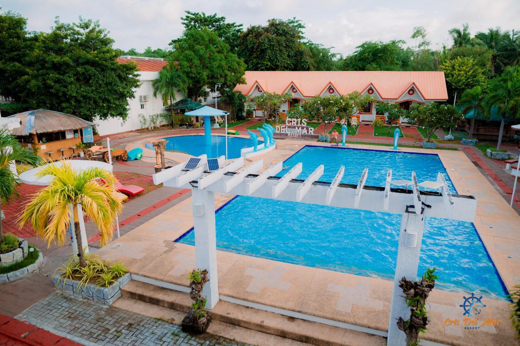 Cris Del Mar Resort Bolinao Exterior photo